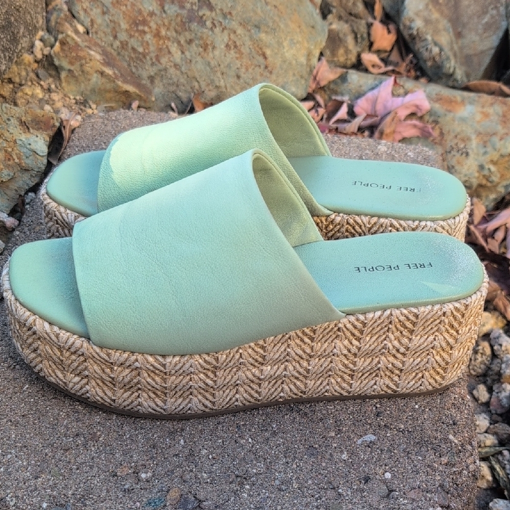 Free People Harbor Rafia Sage Mint Green Platform Slides Size 6.5